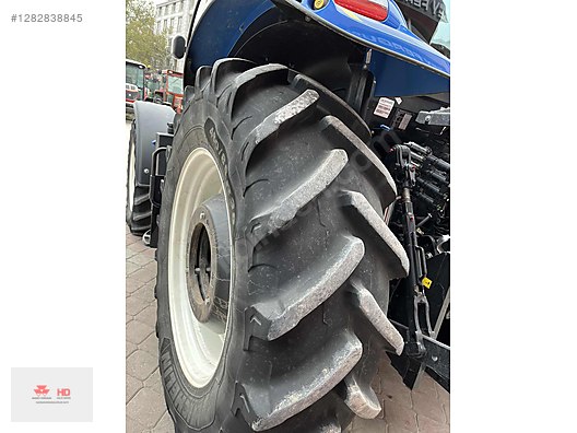 Machinery / Agricultural Machines / Tractors / New Holland / TR6.145S