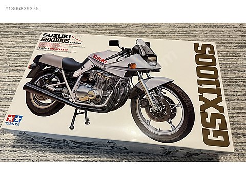 1/6 Suzuki GSX1100S Katana Plastik Motosiklet Maketi - Plastik