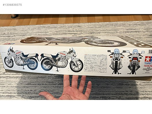 1/6 Suzuki GSX1100S Katana Plastik Motosiklet Maketi - Plastik