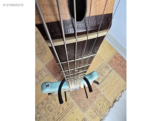 Squier Elektro Gitar