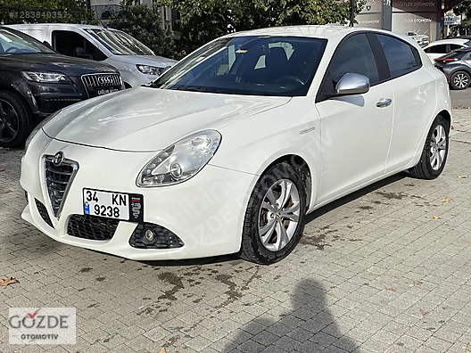 Vasıta / Otomobil / Alfa Romeo / Giulietta / 1.6 JTD / Progression Plus