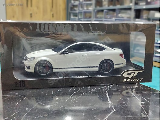 GT Spirit Diecast Model 1:18 Mercedes Benz Araba - 1098841138