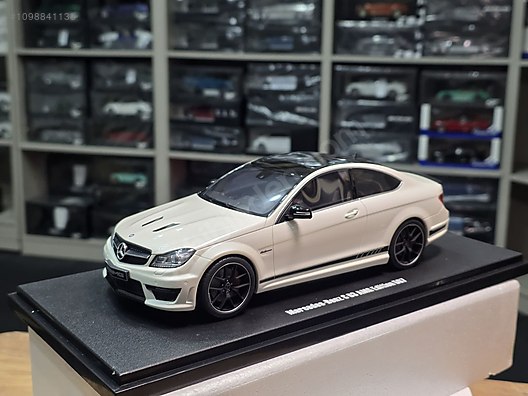 GT Spirit Diecast Model 1:18 Mercedes Benz Araba - 1098841138