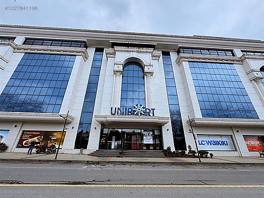 CİCİBABA'DAN UNİPORT AVM 'DE 55 M2 KİRACILI SATILIK DÜKKAN #1227841196