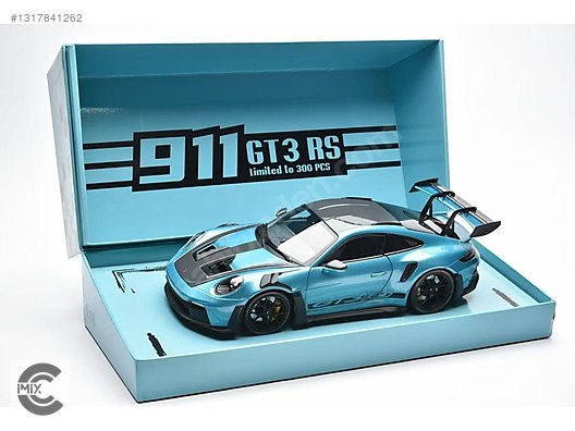 Minichamps Diecast Model 1:18 Porsche Araba - 1317841262