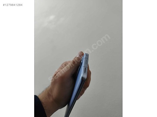 Used & Brand New Items / Cell Phones & Accessories / Cell Phones / Xiaomi / 12