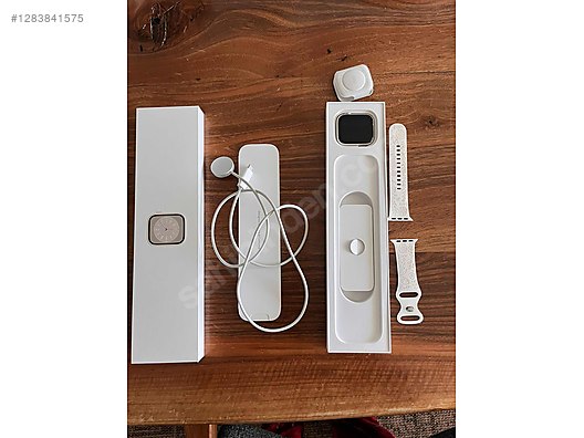 Used & Brand New Items / Cell Phones & Accessories / Wearable Technology / Smartwatch / Apple Watch