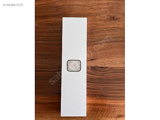 Used & Brand New Items / Cell Phones & Accessories / Wearable Technology / Smartwatch / Apple Watch