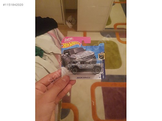 Hot wheels barbie jeep deals