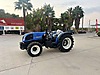 Machinery / Agricultural Machines / Tractors / New Holland / T4.70B