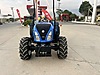 Machinery / Agricultural Machines / Tractors / New Holland / T4.70B