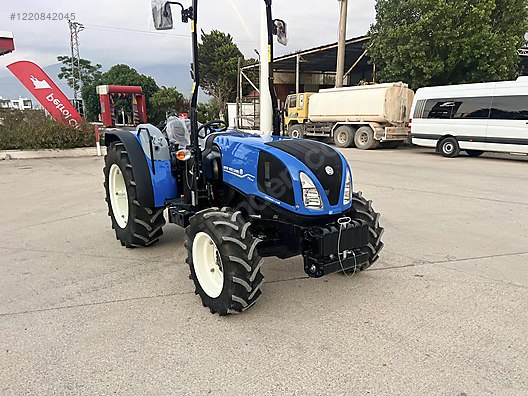 Machinery / Agricultural Machines / Tractors / New Holland / T4.70B