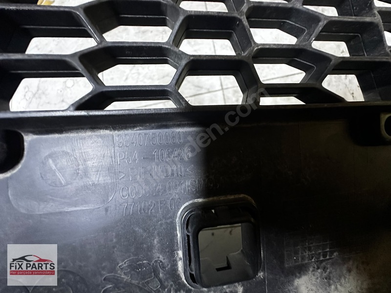 Peugeot 408 Tampon Izgarası