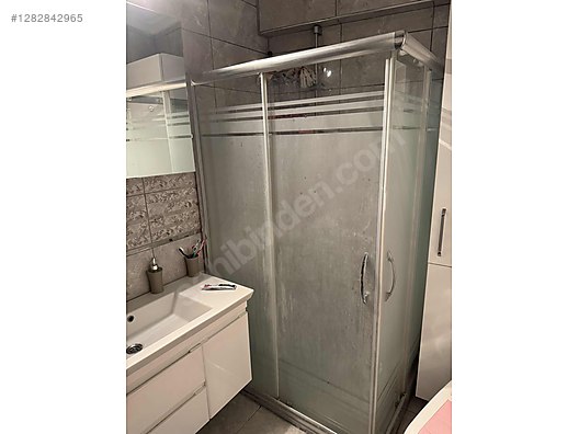 Used & Brand New Items / Garden & Home Improvement / Home Improvement / Bathroom & Kitchen / Shower Stalls & Shower Basins