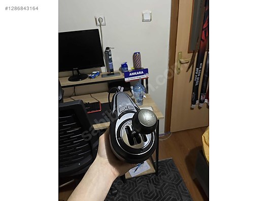 Used & Brand New Items / Gaming & Gamers Exclusive / Gaming Equipment / PC Game Racing Wheels