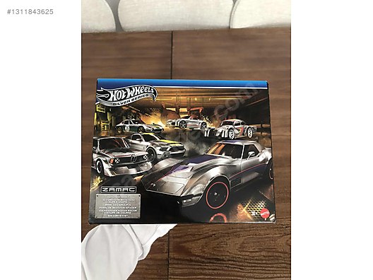 Hot Wheels Diecast Model 1:64 Lamborghini Araba - 1311843625