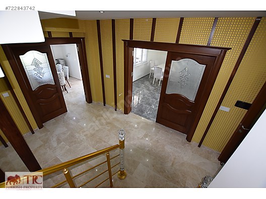Emlak Ofisinden Satılık 8+2, 500 m² Müstakil Ev 4.500.000 TL�ye
