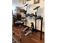 YAMAHA DTX402k TABURE BEHRINGER DH100