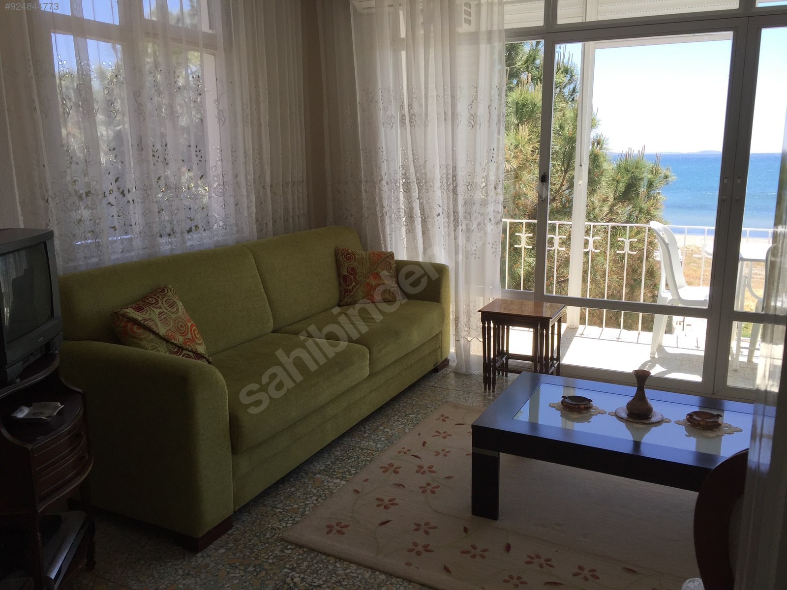 Akçay�da, Denize sıfır, Mobilya ve Beyaz Eşyalı, 3+1, Kiralık Kiralık