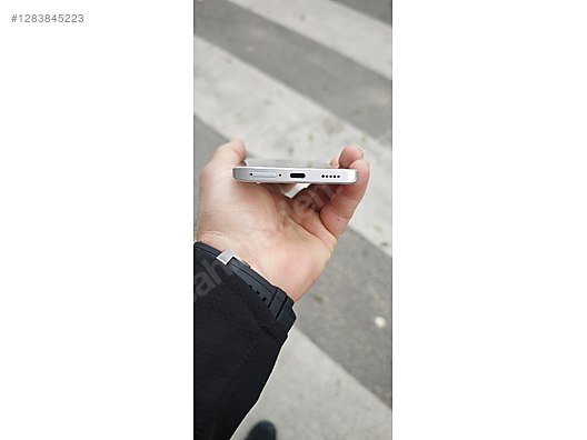 Used & Brand New Items / Cell Phones & Accessories / Cell Phones / Xiaomi / Redmi Note 13 Pro Plus