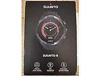 Suunto 9 sadece kutusu açılmıştır.