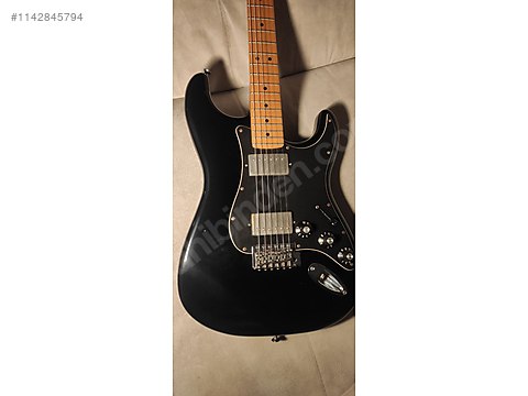 Fender blacktop stratocaster deals hsh