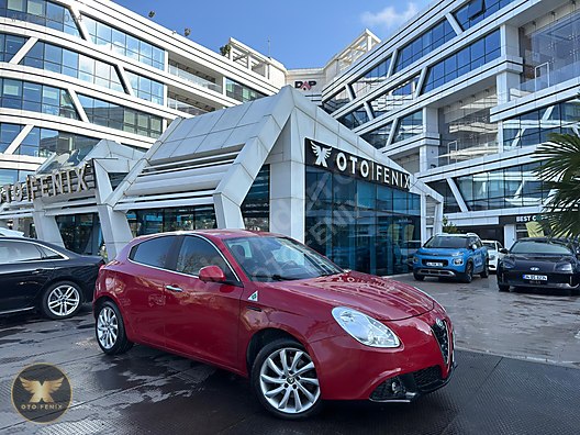 OTOFENİX 2012 GIULIETTA 1.4 TB MULTIAIR DISTINCTIVE 225.000 KM