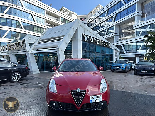 OTOFENİX 2012 GIULIETTA 1.4 TB MULTIAIR DISTINCTIVE 225.000 KM