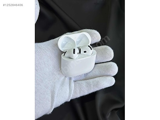 Used & Brand New Items / Cell Phones & Accessories / Accessories / Bluetooth Headphones