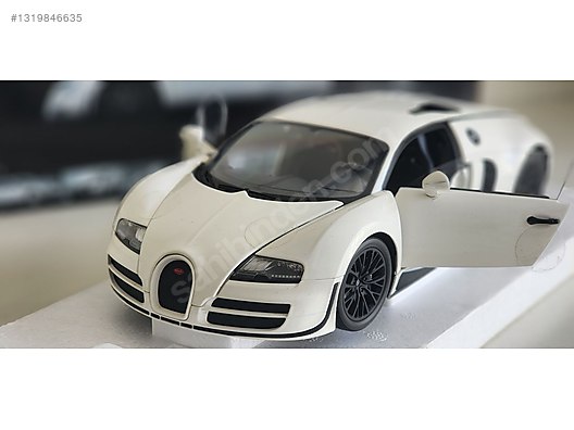 Minichamps Diecast Model 1:18 Bugatti Araba - 1319846635