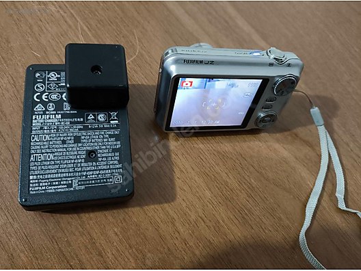 FUJIFILM FinePix JX550 シルバー FUJIFILM FINEPIX JX550 FOTOĞRAF MAKİNESİ GÜMÜŞ - incehesap.com