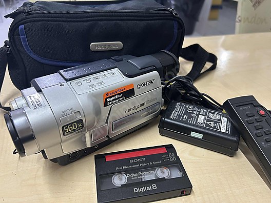 Sony Hi8 Handycam CCD-TRV418e on sahibinden.com - 1301847158