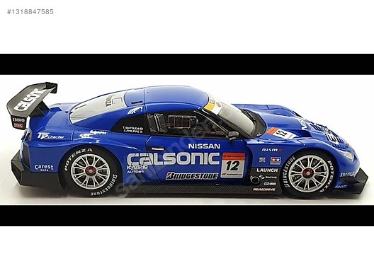Autoart Diecast Model 1:18 Nissan Araba - 1318847585