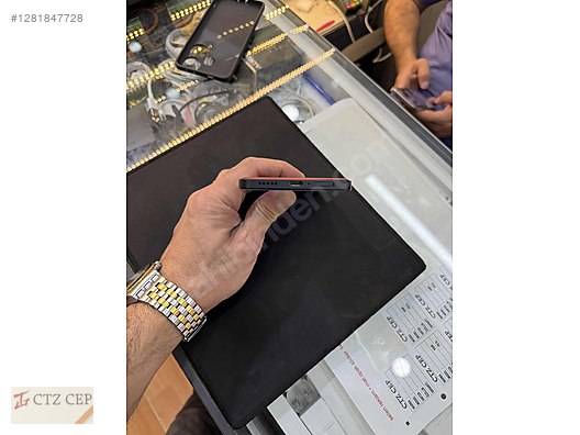 Used & Brand New Items / Cell Phones & Accessories / Cell Phones / Xiaomi / Poco F6