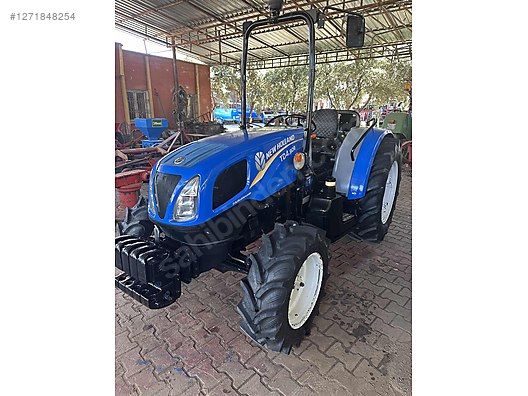 Machinery / Agricultural Machines / Tractors / New Holland / TD4.80B