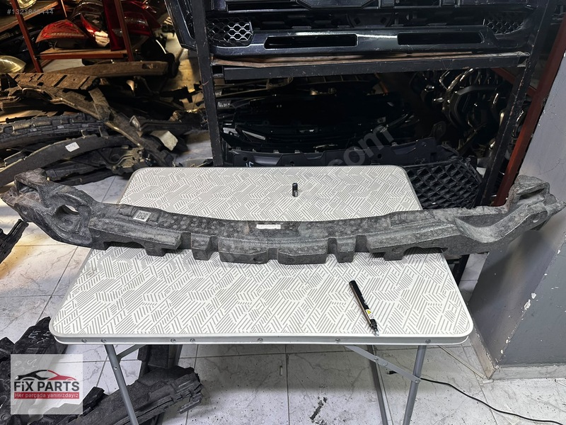 Mercedes B Tampon Braketi (Ön)