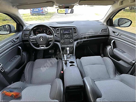 Vasıta / Otomobil / Renault / Megane / 1.5 Blue DCI / Joy