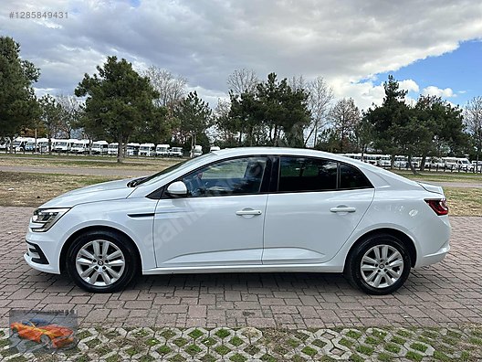 Vasıta / Otomobil / Renault / Megane / 1.5 Blue DCI / Joy