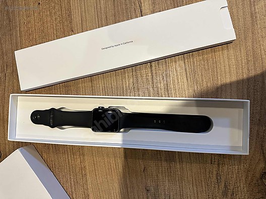 Apple Watch Series 3 - Alüminyum Uzay Grisi Kasa 38 mm Siyah