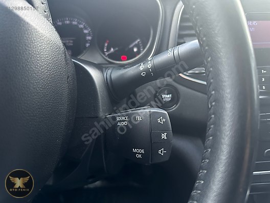 OTOFENİX 2020 RENAULT MEGANE 1.5 BLUE DCI TOUCH OTOMATİK