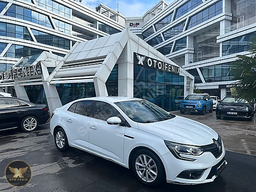 OTOFENİX 2020 RENAULT MEGANE 1.5 BLUE DCI TOUCH OTOMATİK