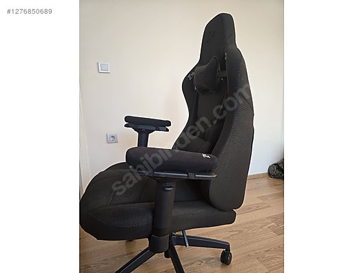 Used & Brand New Items / Gaming & Gamers Exclusive / Gaming Equipment / Gaming Chair