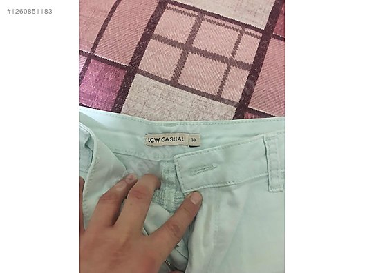 Used & Brand New Items / Clothing & Accessories / Women / Clothing / Shorts