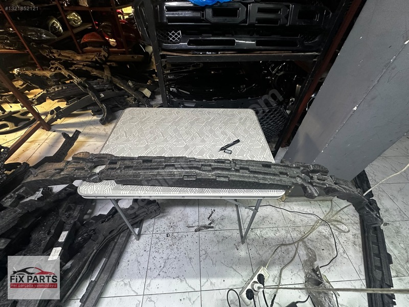 Mercedes GLC Tampon Demiri