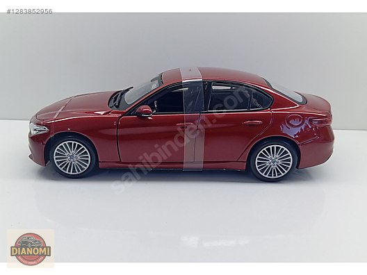 Burago Diecast Model 1:24 Alfa Romeo Araba