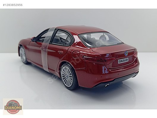 Burago Diecast Model 1:24 Alfa Romeo Araba