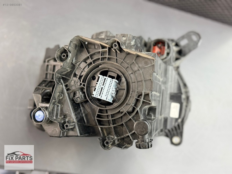 L8B213W029 – EF LAND ROVER DEFENDER L663 SAG FAR CİKMA ORJ