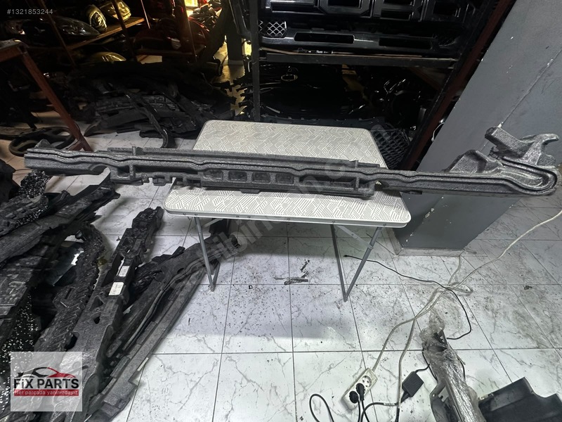 Mercedes E Tampon Demiri