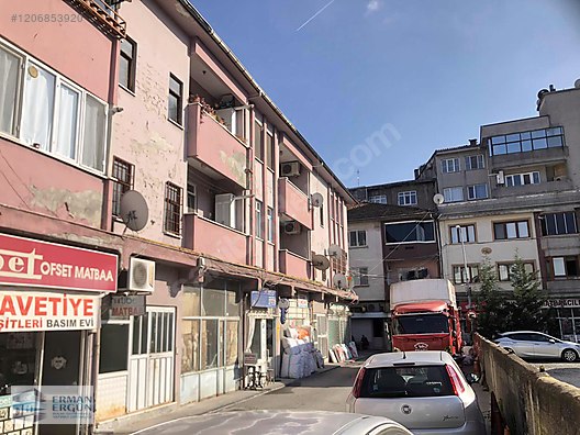 Çeşme Meydanında Az Katlı 35 m2 Kiralık İşyeri #1206853920