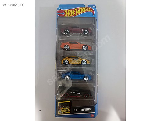 エルセーヌ クールマッスル 1箱 Hot Wheels Diecast Model 1:64 Nissan Araba - 1318609389